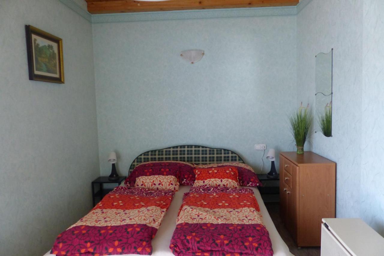 Orwa Apartmanok - Fenyofa Koez Zalakaros Exterior foto