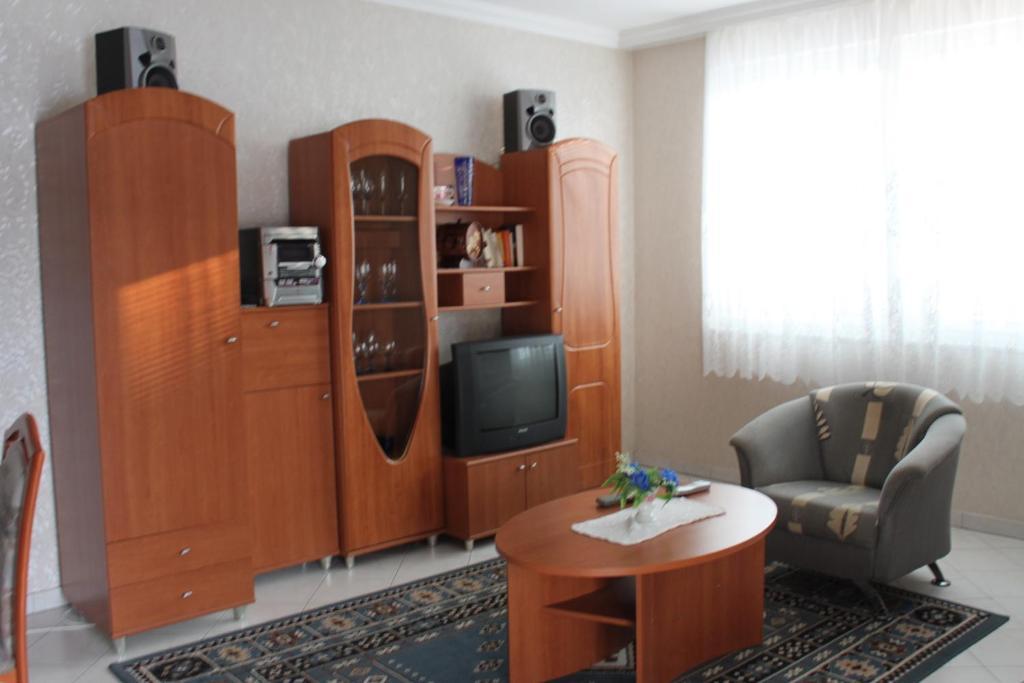 Orwa Apartmanok - Fenyofa Koez Zalakaros Zimmer foto